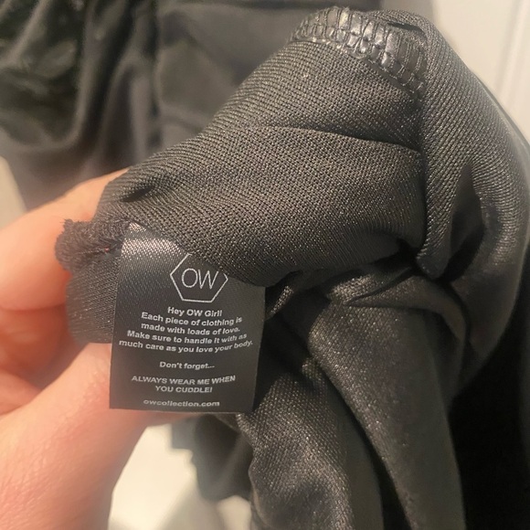 Ow collection Casandra mesh Dress in Black - Picture 12 of 13